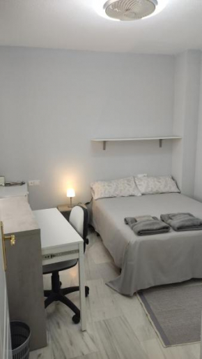Habitación doble con baño privado en Casa Clara